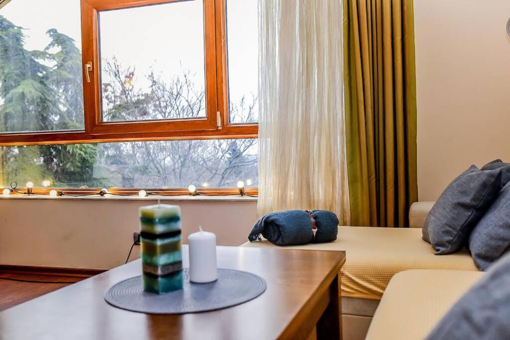 Sea View Apartment Next To Sea Garden And Beach ヴァルナ エクステリア 写真